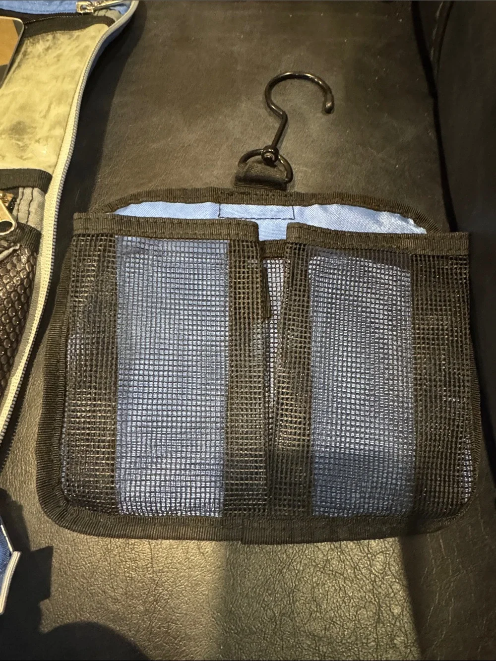 L.L. Bean Blue Hanging Toiletry Bag With Multiple Compartments